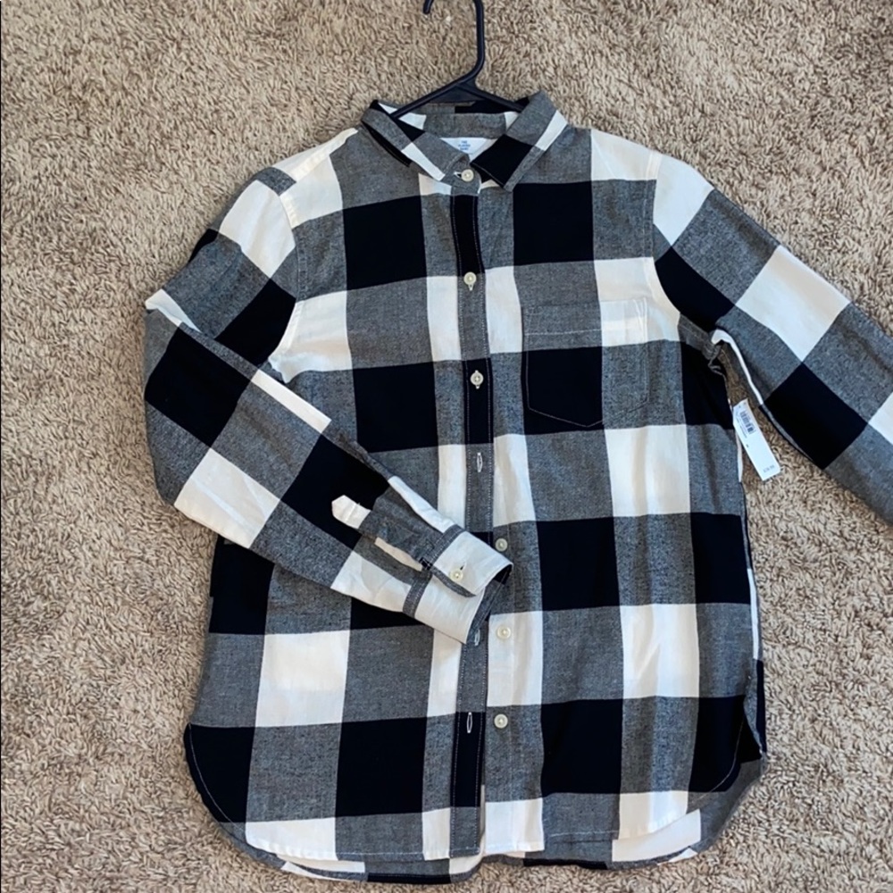 NEVER WORN grey and black checkered flannel